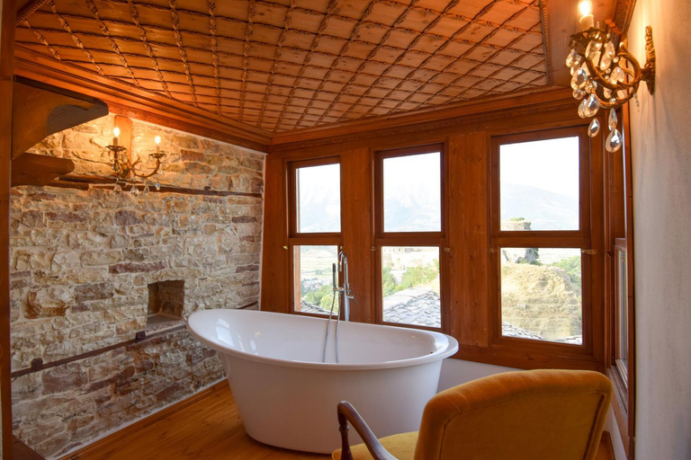 Bathroom 3, Aqueduct inn, Gjirokastrës