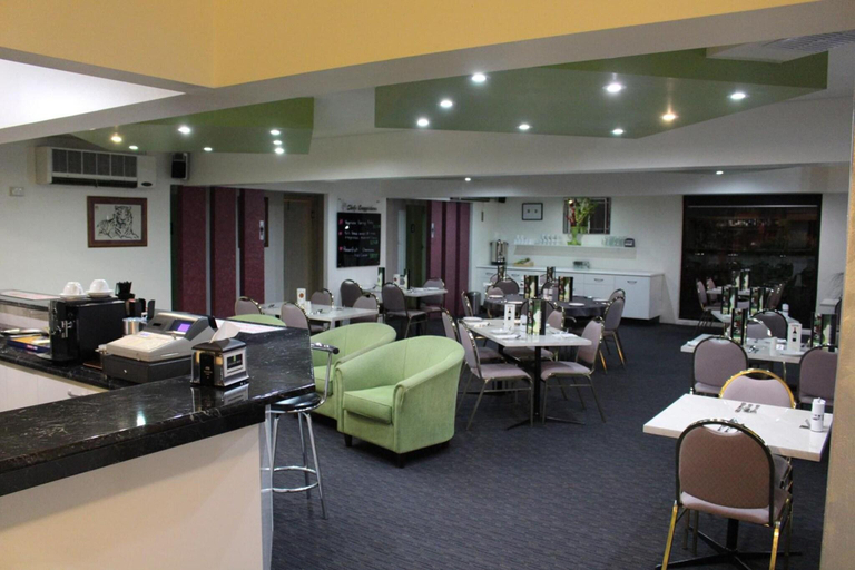 Public Area 2, Golden West Motor Inn, Dubbo - Pt A
