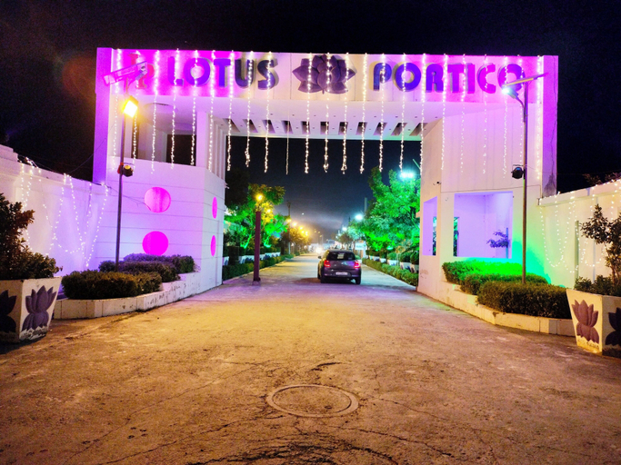 Exterior & Views 5, Lotus Portico Club & Resort, Lucknow
