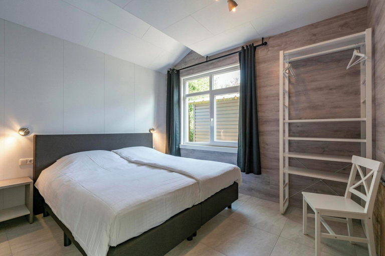 Room 4, Garnekuul 90 Bungalow With Garden, Callanstoog, Zijpe