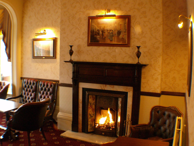 Public Area 3, The Normanhurst Hotel, Trafford