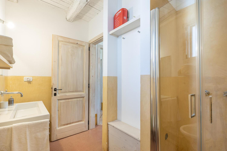 Bathroom 4, Tenuta del Leccino, Lecce