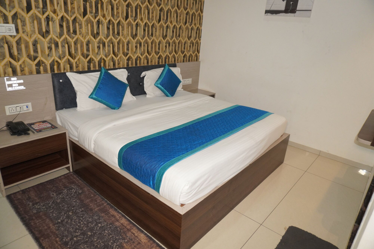 Bedroom 8