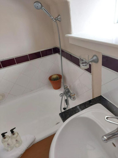 Bathroom 5, The Cnoc Hotel, Highland