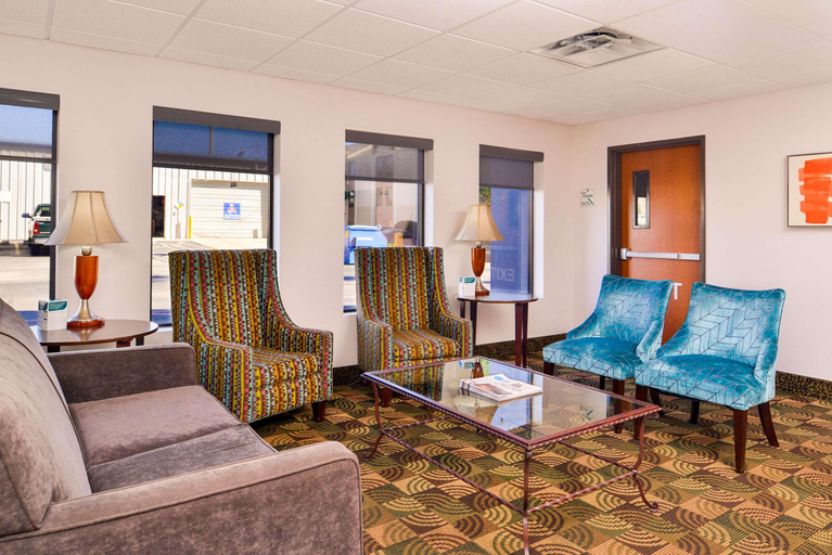 Public Area 2, Quality Inn Joplin I-44, Newton