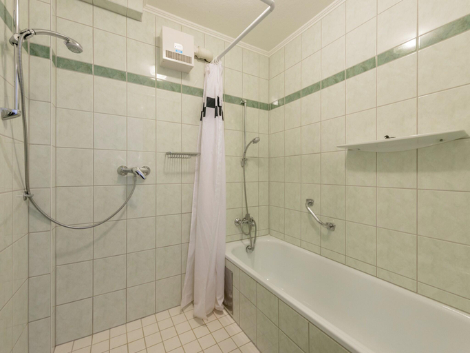 Bathroom 3, Holiday Home in Groebming near Ski Slopes, Liezen