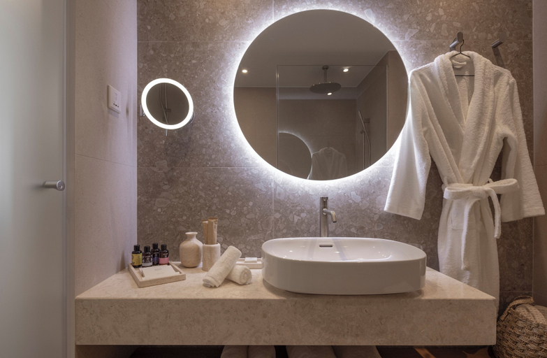 Bathroom 4, Paphos Hills Resort and Spa By Brown
