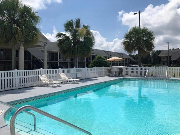 Sport & Beauty, Days Inn by Wyndham Manning, Clarendon