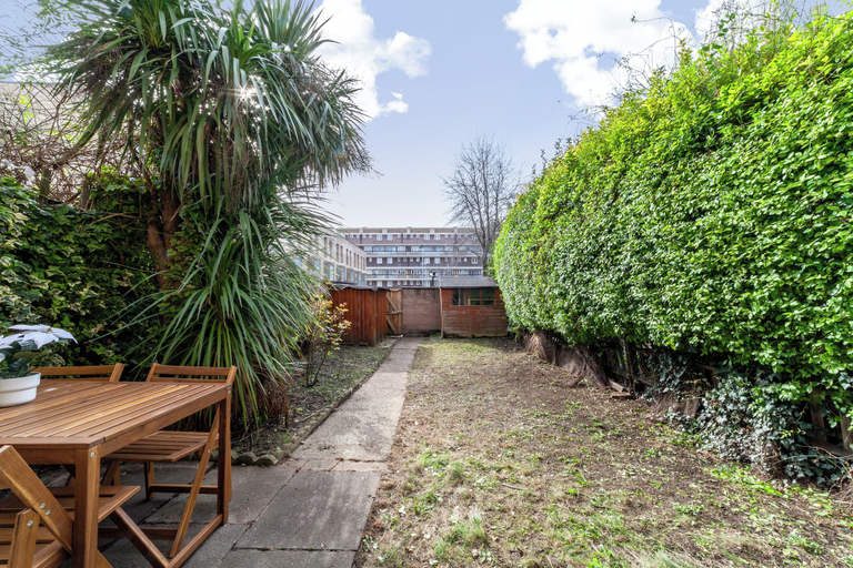 Exterior & Views 4, 2 Bed Flat with Garden in Canonbury, London
