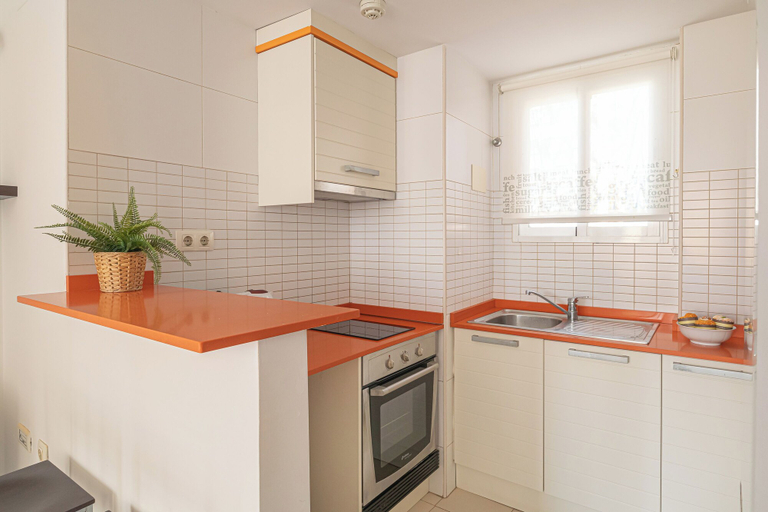 Private kitchen 2, Benidorm Levante Beach Apartments, Alicante