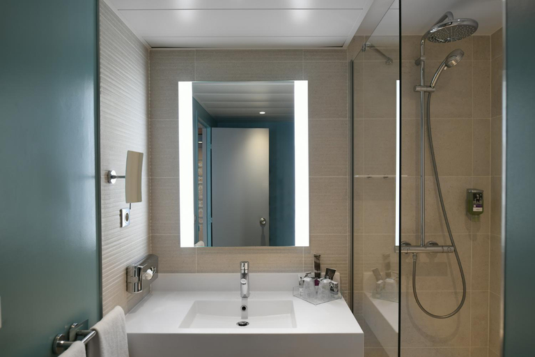 Bathroom 5, Hotel Mercure Annemasse Porte De Geneve, Haute-Savoie