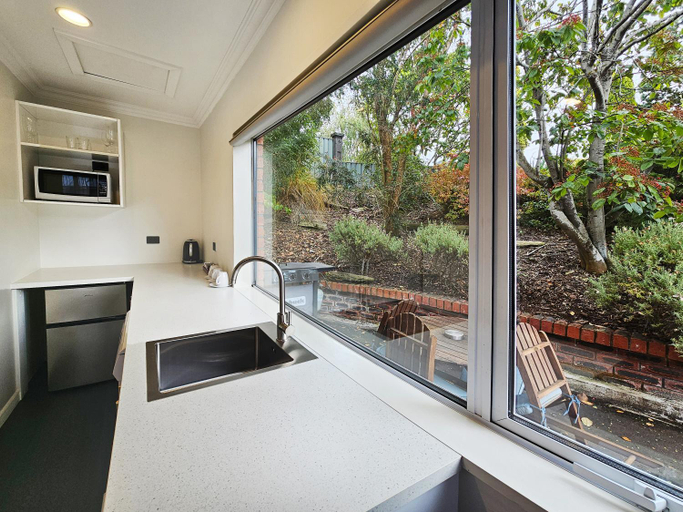 Others 5, Studio Apartment Superking or Twin, Dunedin