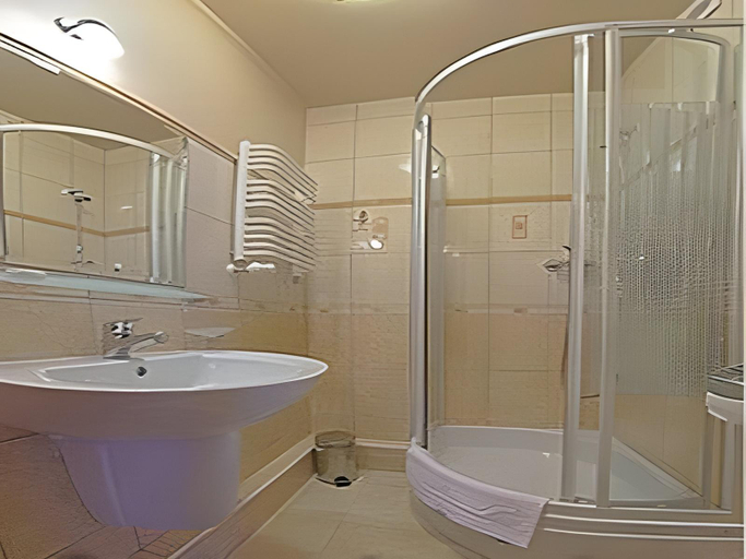 Bathroom 4, Hotel Pod Golebiem, Cieszyn