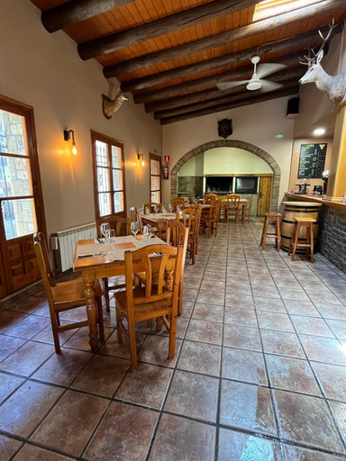 Food & Drinks 5, Posada OsTablaus, Zaragoza