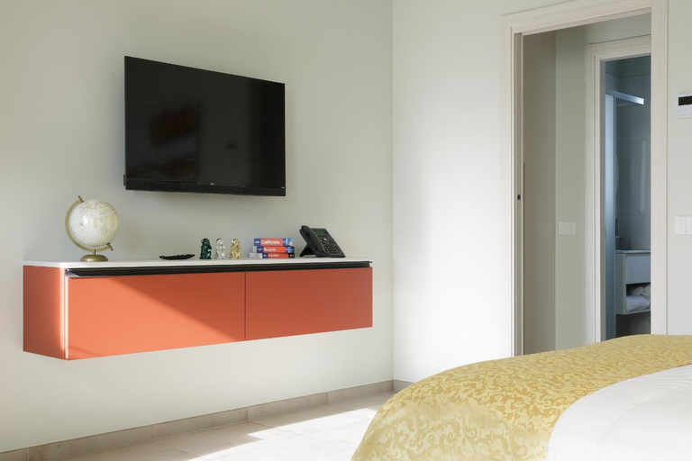 Facilities 3, Casale Auriga - Oltrepo' Pavese, Pavia
