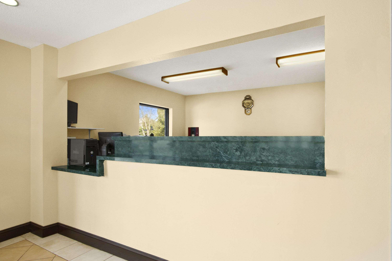 Public Area, Ramada Limited Columbia, Richland