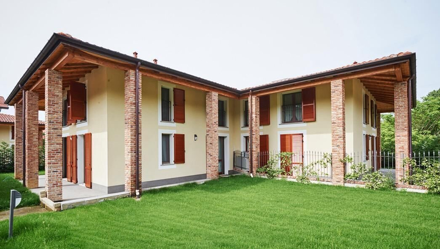 Exterior & Views 2, CR BnB Rozzano, Milano
