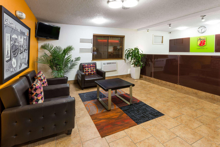 Public Area 3, Super 8 by Wyndham Dubuque, Dubuque