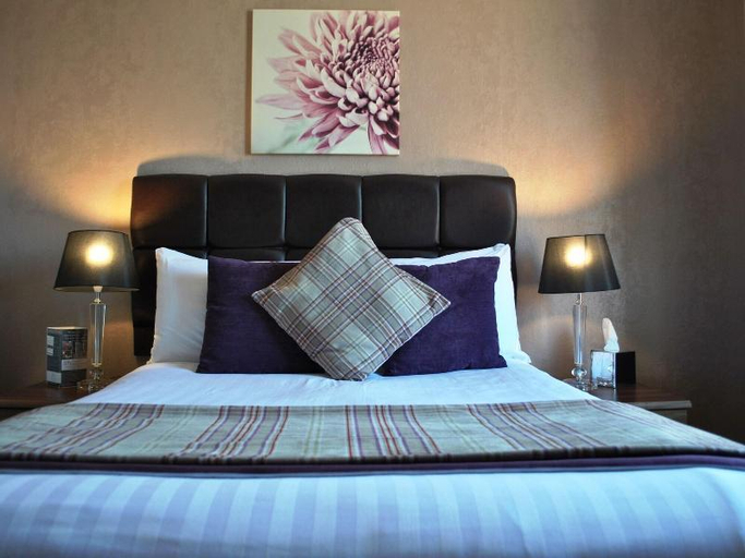 Bedroom 2, Stone Villa, Cheshire West and Chester
