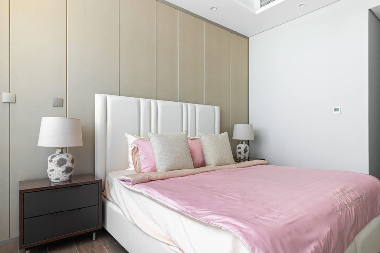 Room 5, Luxurious 3Br Apt in Nobles Tower Full Burj View, Dubai