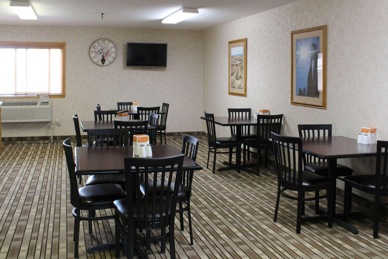 Others 3, Quality Inn Spearfish I-90, Lawrence