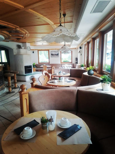 Food & Drinks 5, B&B Bracun, Bolzano