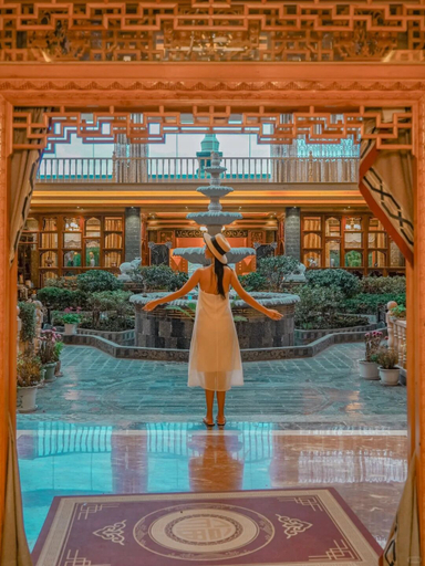 Sport & Beauty, Shujia wengmacuozangshidujiazhuangyuan, Dêqên Tibetan
