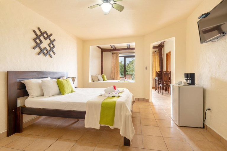 Bedroom 2, Tabulia Tree Hotel and Villas, Aguirre