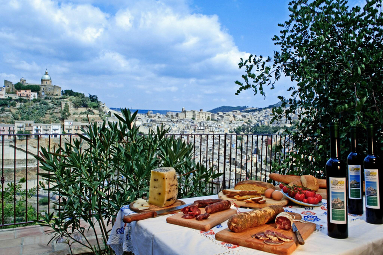 Food & Drinks 5, La Casa sulla Collina d'Oro, Enna