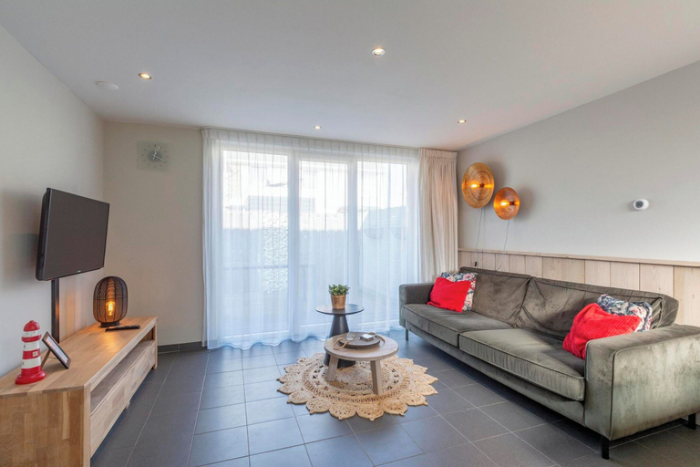 Living room 4, Duinroosweg 83 Near Callantsoog Village Square, Zijpe