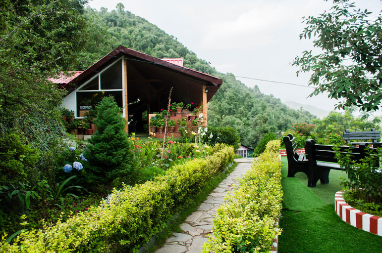 Public Area, Oakwood Hamlet Resort, Solan
