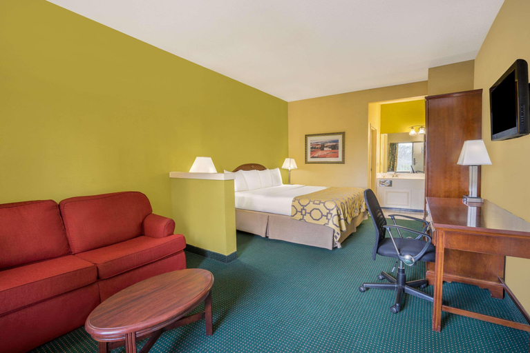 Bedroom 3, Baymont by Wyndham Warrenton, Fauquier