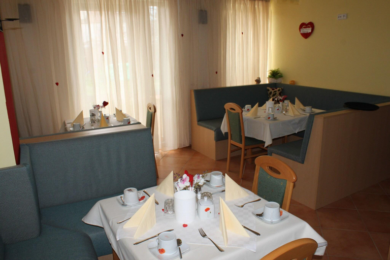 Food & Drinks 4, Penzion Janka, Brno