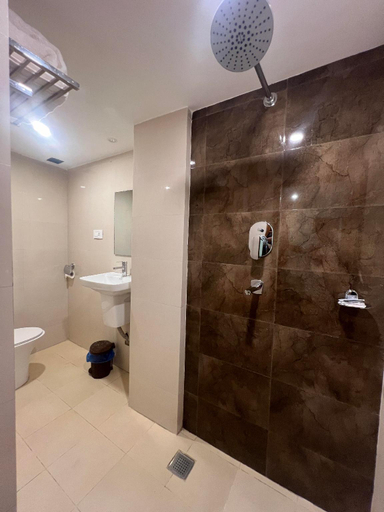Bathroom 2, Hotel Nirakar, Bagmati