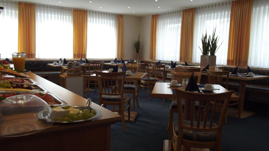 Food & Drinks 5, Hotel Garni Bettina, Günzburg