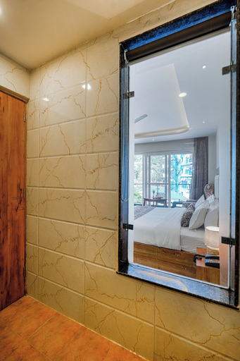 Bedroom 3, Hotel Classic Hills, Kangra