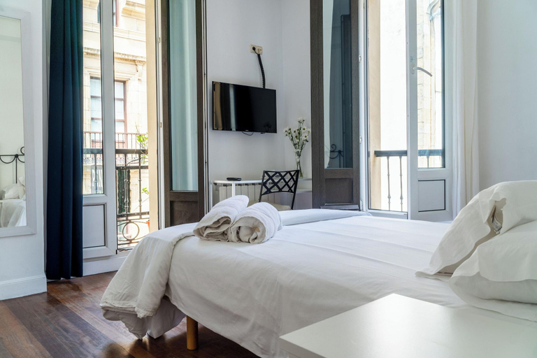 Bedroom 5, Pension Anne, Guipúzcoa