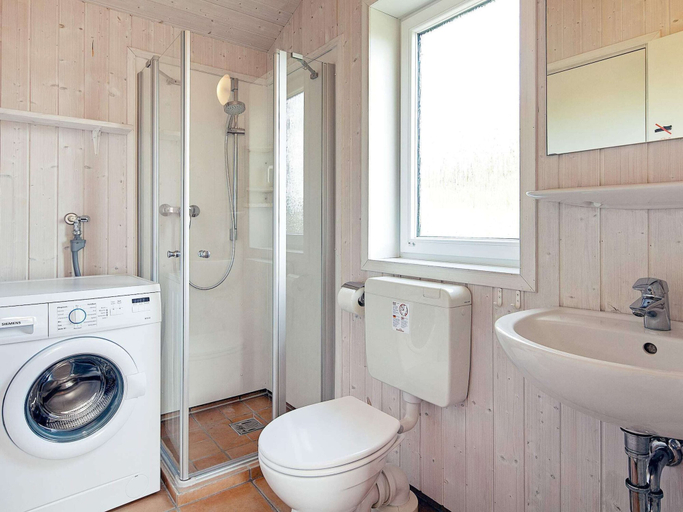 Bathroom, Holiday Home in Grömmitz, Ostholstein