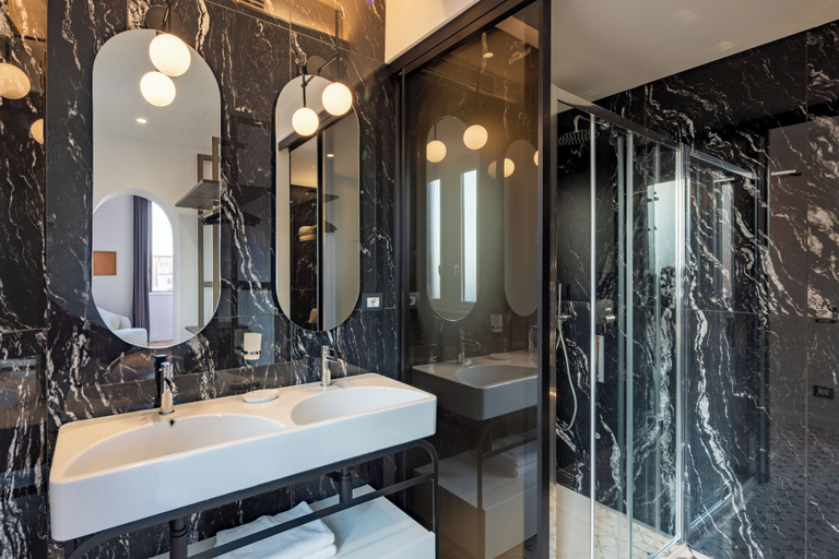 Bathroom 5, Migliori Collection Suites Via Veneto, Rome
