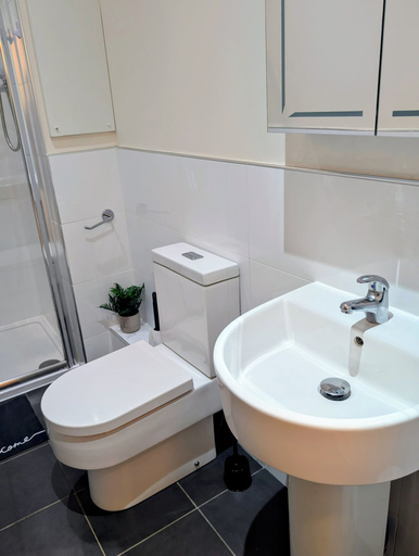 Others 5, Upperhead Row Apartment, Kirklees