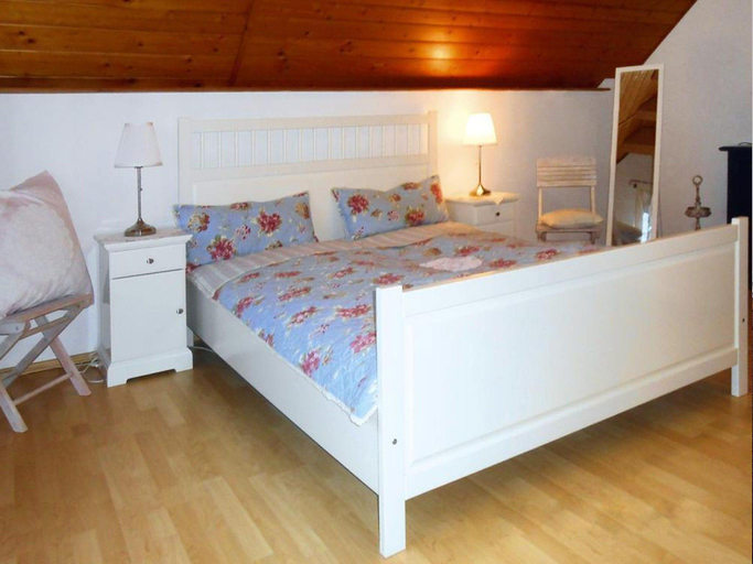 Bedroom, Holiday Home near Forest and Lake in Pomeranian, Kartuzy