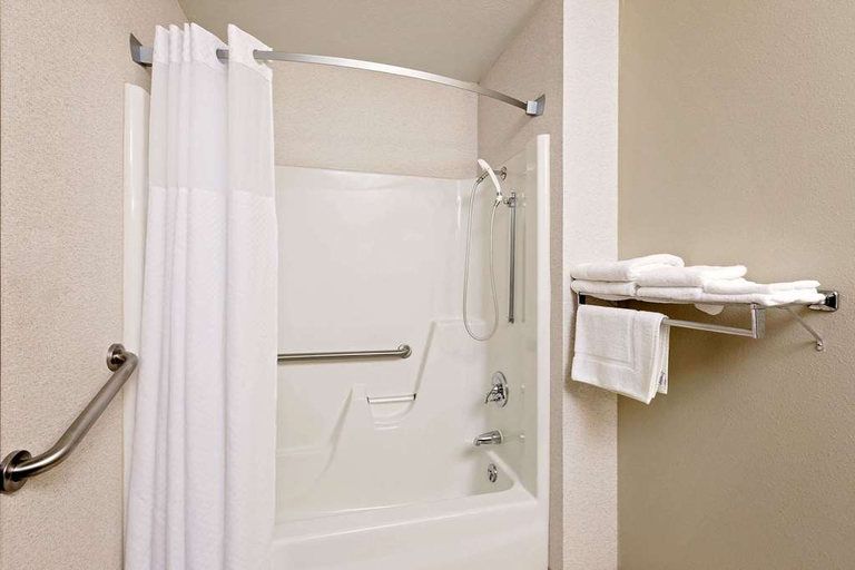 Bathroom 3, Americas Best Value Inn Onawa, Monona
