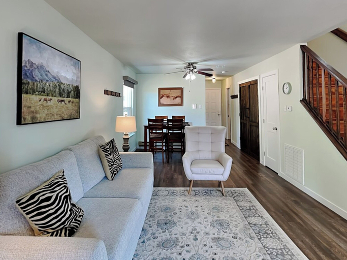 Others 5, Whispering Bluff #101 by Ruidoso Vacation Rentals, Lincoln