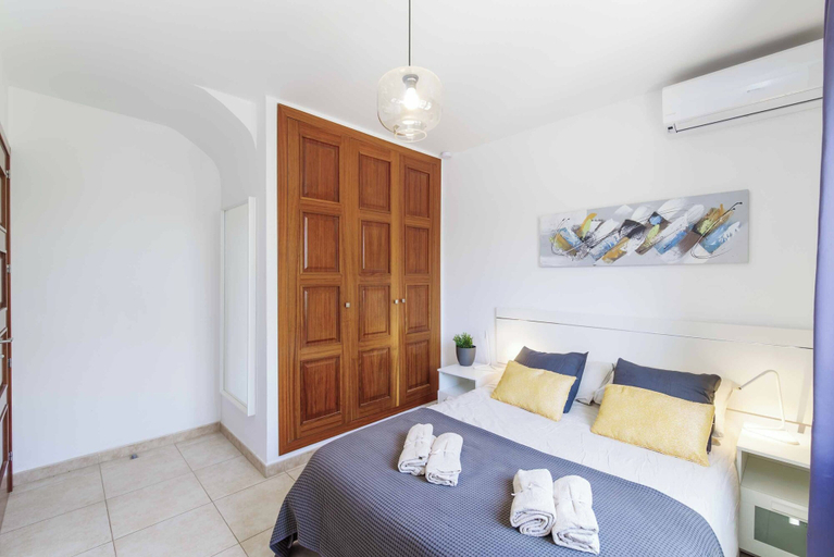 Others 5, Villa Mia, Las Palmas
