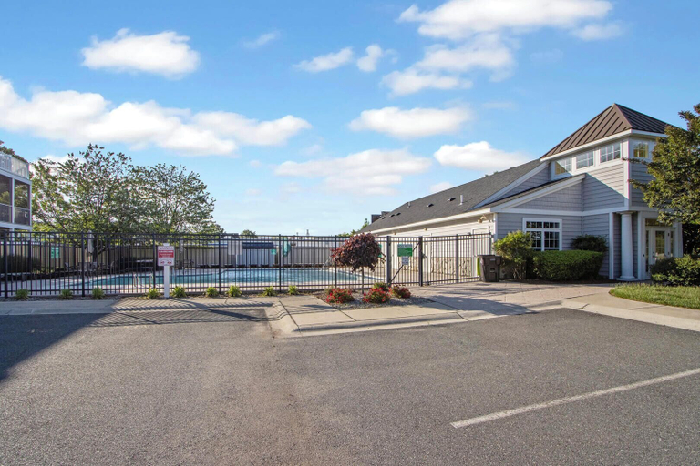Exterior & Views, Turnstone Circle 36982, Sussex