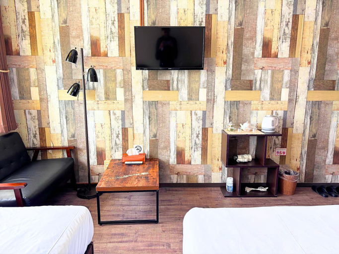 Bedroom 3, My Place - Hostel, Naha