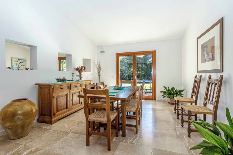 Others 5, Villa Esplai, Baleares