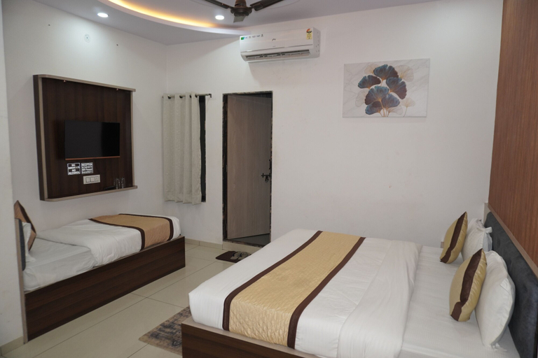 Bedroom 14