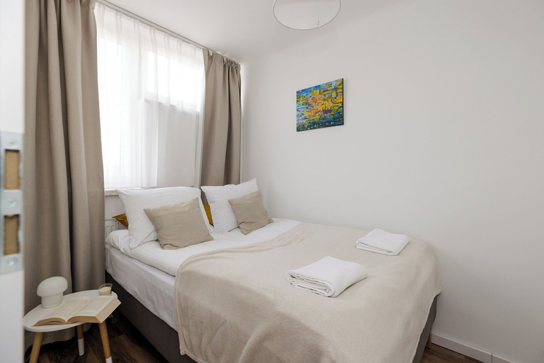 Bedroom 3, ShortStayPoland Przechodnia B178, Warsaw