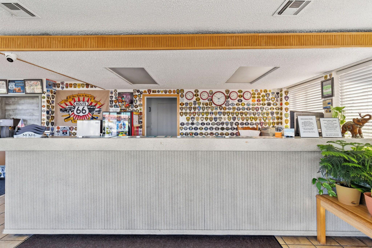 Public Area 2, Economy Inn Barstow, San Bernardino